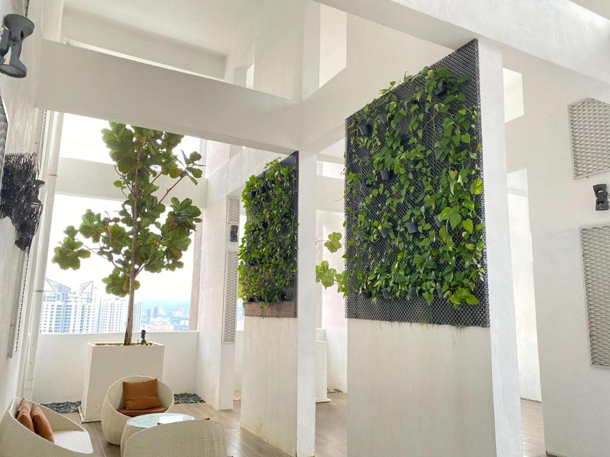 Skyline Garden 2 Bedrooms Homestay Near Klcc Kuala Lumpur Exterior foto