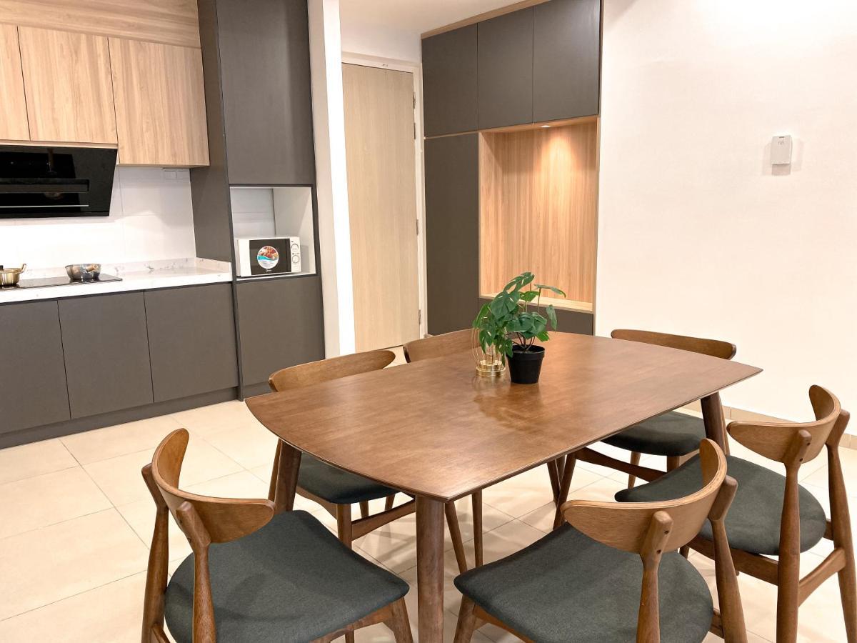 Skyline Garden 2 Bedrooms Homestay Near Klcc Kuala Lumpur Exterior foto